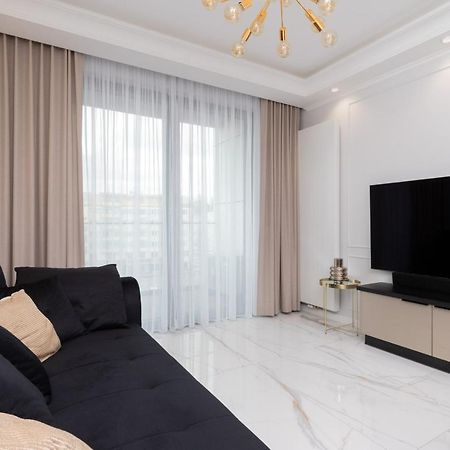 Plac Unii Apartment Gdynia Srodmiescie By Renters Prestige المظهر الخارجي الصورة