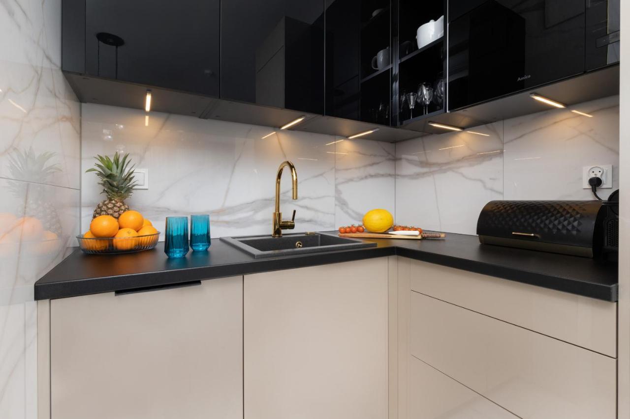Plac Unii Apartment Gdynia Srodmiescie By Renters Prestige المظهر الخارجي الصورة